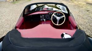 Afbeelding 23/50 van Jaguar XK-SS (1967)