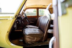Image 27/47 of Riley 1.5 Litre RMA (1949)