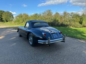 Immagine 3/12 di Jaguar XK 150 3.4 S OTS (1959)