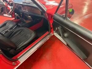 Image 17/50 de FIAT 124 Spider CS1 (1978)