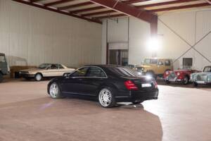 Image 12/128 de Mercedes-Benz S 500 BlueEFFICIENCY (2011)