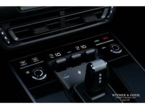 Image 34/42 of Porsche 911 Carrera (2020)