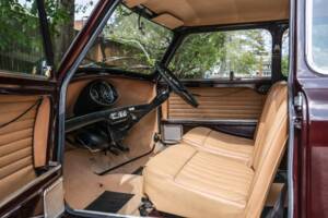 Image 39/46 of Austin Seven (1964)