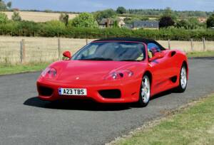 Imagen 17/50 de Ferrari 360 Spider (2003)