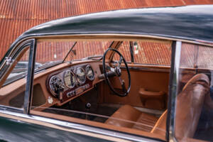 Image 18/34 of Aston Martin DB 2 (1953)