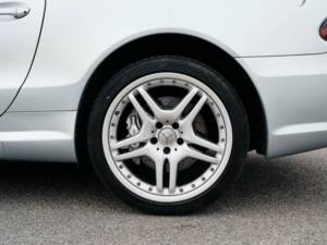 Afbeelding 21/50 van Mercedes-Benz SL 55 AMG (2006)
