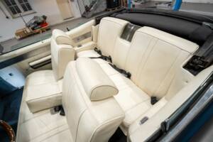 Bild 20/38 von Buick Wildcat Convertible (1969)