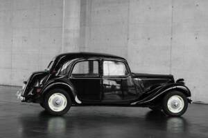 Image 9/50 of Citroën Traction Avant 11 BL (1953)