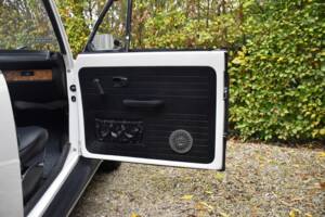 Bild 39/49 von Volkswagen Super Beetle (1979)