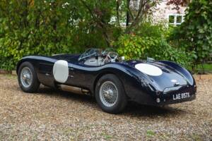 Imagen 4/50 de Realm XK 120 C (C-Type) (2022)