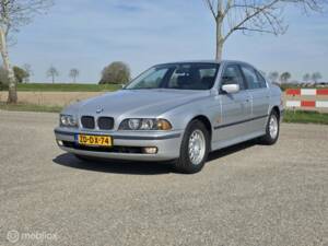 Imagen 4/37 de BMW 523i (1999)