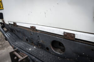 Bild 73/98 von Land Rover Defender 110 Td5 (1999)