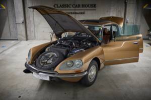 Image 23/99 of Citroën DS 23 Injection (1973)