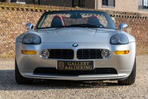 Image 17/50 of BMW Z8 (2002)