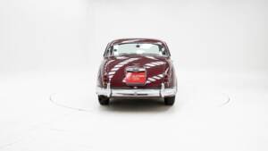Image 6/15 of Jaguar Mk II 3.8 (1960)