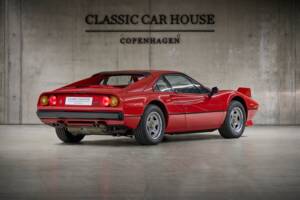 Image 49/97 of Ferrari 308 GTB Quattrovalvole (1983)