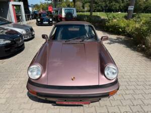 Afbeelding 33/41 van Porsche 911 Carrera 3.2 (WTL) (1987)