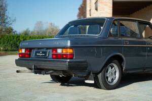 Bild 22/50 von Volvo 240 Diesel (1984)