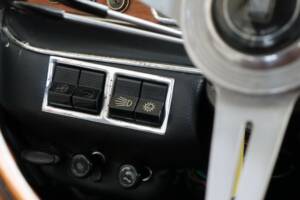 Bild 50/50 von FIAT 1300 Vignale (1965)