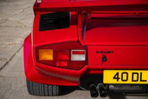Afbeelding 40/47 van Lamborghini Countach LP 500 S (1983)