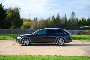 Image 18/50 of Audi A6 3.0 TFSI allroad quattro (2013)