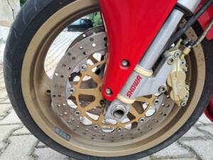 Immagine 30/37 di Ducati 748 Biposto (2000)