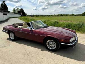 Image 9/50 de Jaguar XJS 5.3 V12 (1989)
