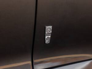 Bild 13/79 von Aston Martin DB 9 GT Volante (2017)