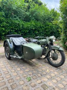 Image 2/9 de BMW R 51/3 (1952)