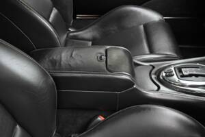 Image 45/50 of Jaguar XKR (2006)