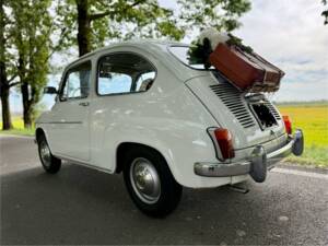 Image 11/28 of FIAT 600 D (1964)
