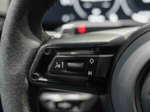 Bild 13/16 von Porsche Taycan GTS (2024)