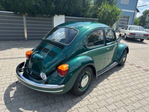 Image 5/92 of Volkswagen Beetle 1600 (1996)