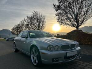 Bild 4/24 von Jaguar XJ 2.7 D (2007)