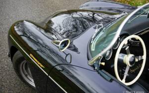 Image 32/49 of Porsche 356 C 1600 (1965)