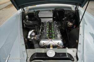 Image 4/25 of Jaguar Mk VIII (1958)