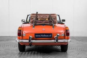 Bild 13/50 von MG MGB (1972)