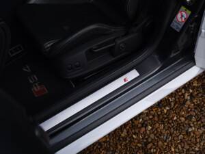 Bild 11/48 von Audi RS4 (2007)