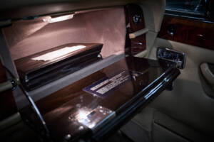 Imagen 47/100 de Rolls-Royce Silver Shadow II (1980)