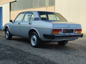 Bild 7/26 von Alfa Romeo Alfetta 2.0 L (1980)