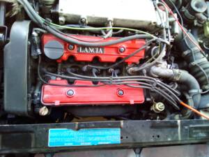 Bild 8/10 von Lancia Delta HF Integrale (1989)