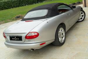 Imagen 11/50 de Jaguar XK8 4.0 (2000)