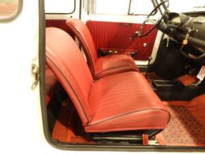 Immagine 10/15 di FIAT 500 L (1971)