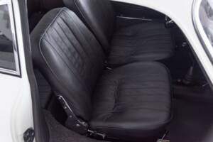 Image 29/37 of Porsche 356 C 1600 SC (1964)