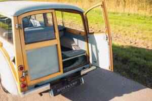 Immagine 12/17 di Morris Minor 1000 Traveller (1968)