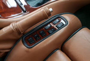Afbeelding 22/31 van Aston Martin V8 Vantage V550 (1997)