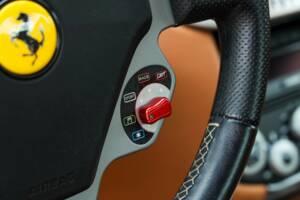 Image 38/50 of Ferrari 599 GTB Fiorano (2009)