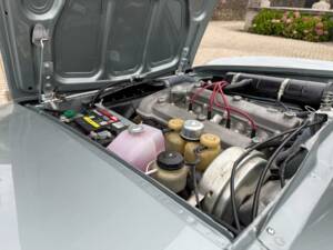 Image 15/53 of Alfa Romeo 1750 GT Veloce (1971)