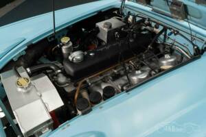Image 18/19 of Austin-Healey 3000 Mk II (BJ7) (1964)