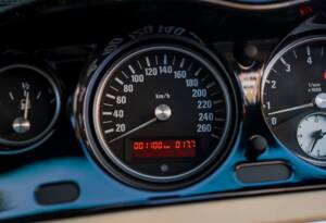 Image 20/30 of BMW Z8 (2003)
